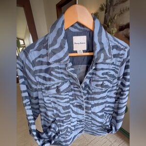 Tommy Bahama blue zebra printed long sleeve jacket sIze small